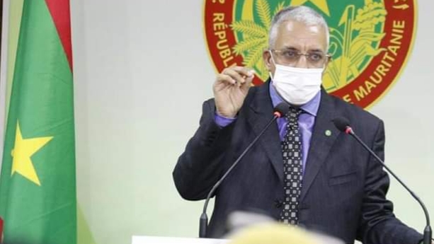 صورة الناطق الرسمي باسم الحكومة “عينات الشاي ارسلت للمختبرات وننتظر النتائج