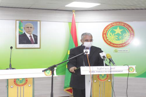 صورة الناطق باسم الحكومة: قطب من المعارضة هو من يعرقل الحوار