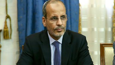 صورة منسقية متى: الوزير وقع على التزام بزيادة معتبرة للرواتب والعلاوات