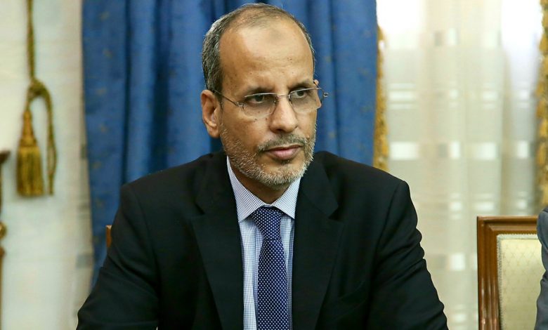 صورة منسقية متى: الوزير وقع على التزام بزيادة معتبرة للرواتب والعلاوات