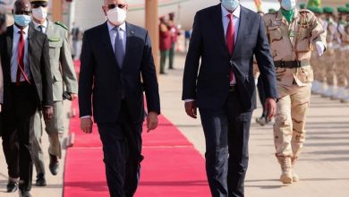 صورة رئيس النيجر ينهي زيارة عمل لموريتانيا بعد حضوره مؤتمر السلم الإفريقي