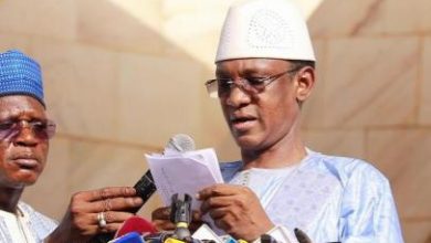 صورة رئيس وزراء مالي يتهم فرنسا بمحاولة تقسيم بلاده