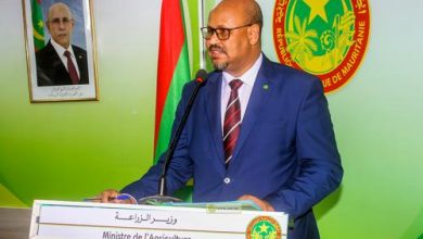 صورة وزير الزراعة / شركة صونادير لعبت ادوارا مهمة وستعود لمقرها