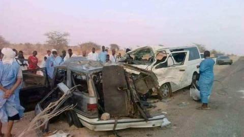 صورة وفاة 4 أشخاص وجرح آخرين في حادث سير بمنطقة “اشكيك”