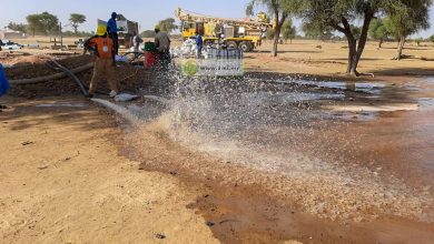 صورة إحسي البكاي /  قرب انطلاق عمليات  الحفر لشبكة المياه  التي تنفذها مندوبية  تٱزر