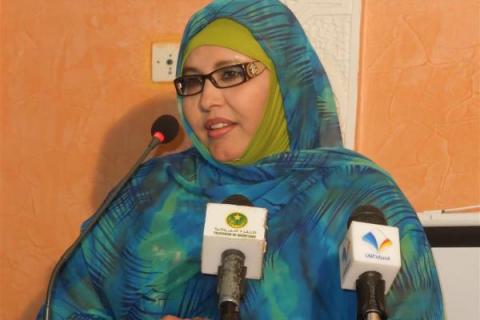 صورة نائب كوبني فاطمة أعل محمود تعلن عن جائزة لحفظ القرآن الكريم وتجويده