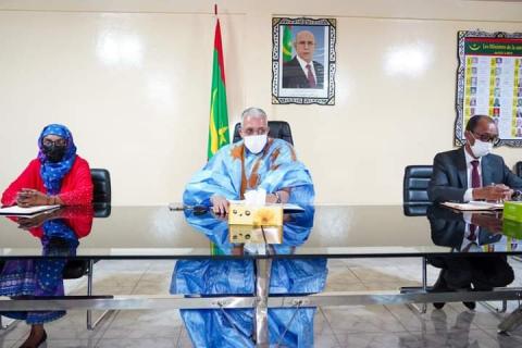 صورة وزير الصحة  يلزم كبار معاونيه بالالتزام بتطبيق التعليمات السامية لرئيس الجمهورية