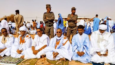 صورة كيفه / جموع غفيرة تؤدي صلاة العيد  من ساحة الولاية