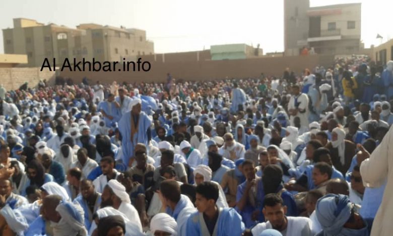 صورة انوذيبو/ حشود كبيرة تحضر محاضرة للشيخ محمد الحسن الددو