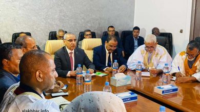 صورة 22 حزبا سياسيا يحضرون اجتماع وزير الداخلية