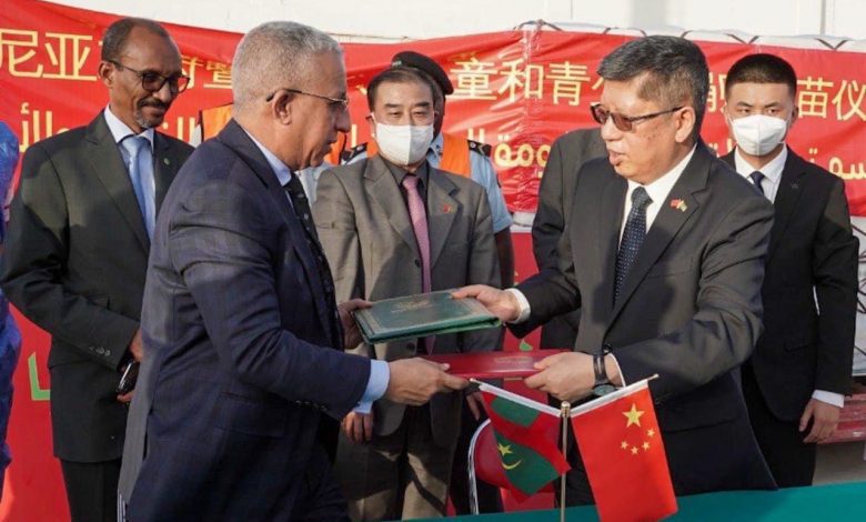 صورة موريتانيا تتسلم مليون جرعة من لقاح «سينوفارم»