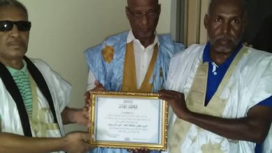 صورة كيفه / نقابة المستشارين التربويين تكرم مفتش المقاطعة محمد ولد زيدان