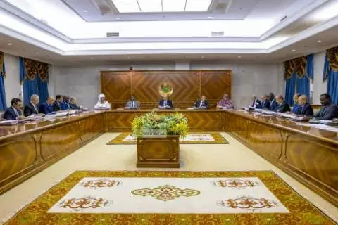 صورة بدء الاجتماع الأسبوعي للحكومة وترقب لقرارات هامة