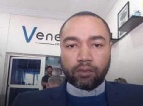 صورة قاضي : إلزامية الترشح للوظائف الإنتخابية عن طريق الأحزاب غير دستوري