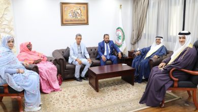 صورة في لقاءه مع برلمانيبن موريتانيين رئيس البرلمان العربي يثمن دور موريتانيا
