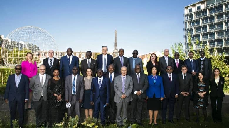 صورة الدكتور الحسين ولد مدو  يشارك في مؤتمر هيئات الضبط الإعلامي الفرانكفونية بباريس