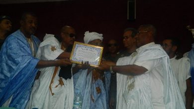 صورة حفل كبير لتوديع والي لعصابه السيد محمد ولد أحمد مولود