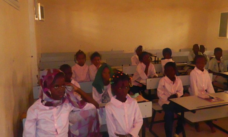 صورة لعصابة / الادارة الجهوية للتهذيب في زيارة ميدانية لتفقد انطلاقة العام الجديد