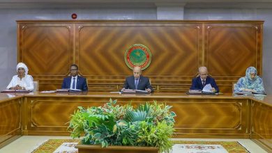 صورة مجلس الوزراء يجتمع بالقصر الرئاسي