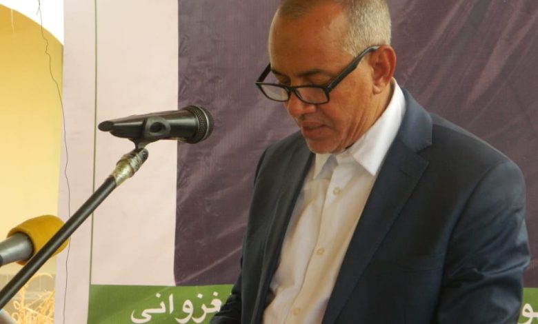 صورة كيفه / بعد تحويل المواطن لها الى مكب للاوساخ بلدية كيفه تقوم بتنظيف ساحة اتويميرت