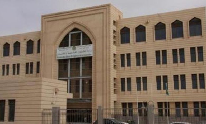 صورة وزارة الخارجية تبدأ اجراءات تسجيل الناخبين  الذين بلغوا سن التصويت