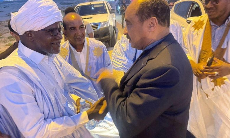 صورة حزب الرباط يعلن عن ترشيح ولد عبد العزيز