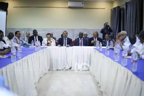 صورة  اجتماع بين الداخلية والأحزاب لبحث عدة ملفات متعلقة بالانتخابات