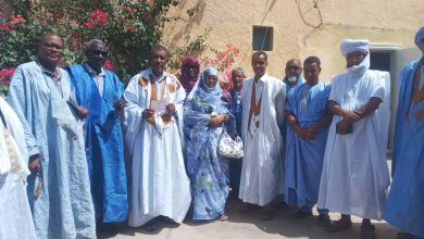 صورة كيفه /  المصطف ولد دده ولد حمادي يدلي بتصريح للصحافة المحلية  بٌعَيْد استلامه وصل الترشح