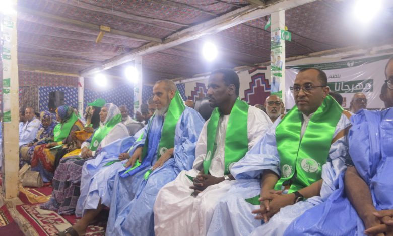 صورة كيفه/ بين آلاف من مؤيديه رئيس حزب تواصل __ حان أوان الانتصار