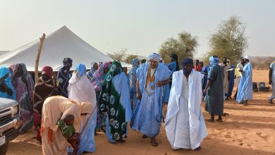 صورة بعد افتتاحه لمقري مكانت٢ ومكانت الشكط ولد الامير يفتتح مقرا ثالثا