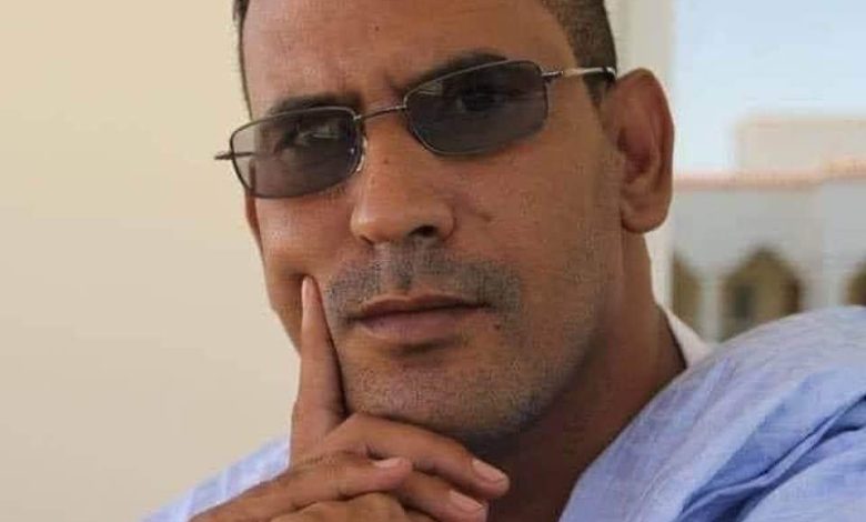 صورة وفاة الصحفي لمرابط ولد زين مقدم البرامج الكوميدية المعروف