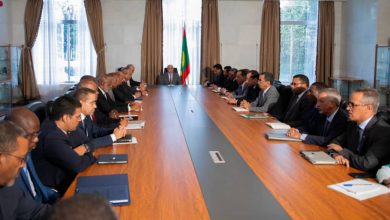 صورة رئيس الجمهورية يجتمع بالامناء العامين ويوجه لهم تحذيرات و أوامر صارمة (تفاصيل)