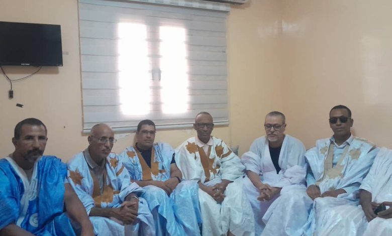 صورة مقطع لحجار / المدير العام لسوق السمك يعقد عدة اجتماعات تحسسية لدعم المأمورية الثانية و التسجيل على اللائحة الانتخابية