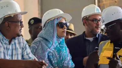 صورة وزيرة المياه توضح تفاصيل انقطاع المياه عن نواكشوط