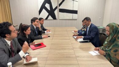 صورة وزير الثقافة يعقد لقاءات ثنائية على هامش مؤتمر “موندياكلت 2025” في برشلونة