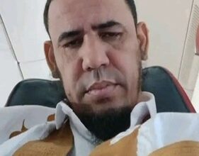 صورة الشيخ يحظيه ولد داهي يهنئ وزير الداخلية ووزير الثقافة  ويتمنى لهما النجاح
